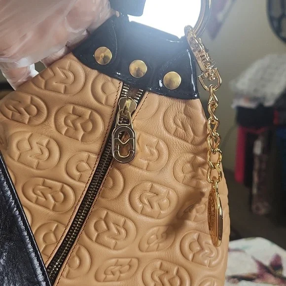 Marino Orlandi backpack or shoulder bag Huge-os with gold hardware - Picture 11 of 11